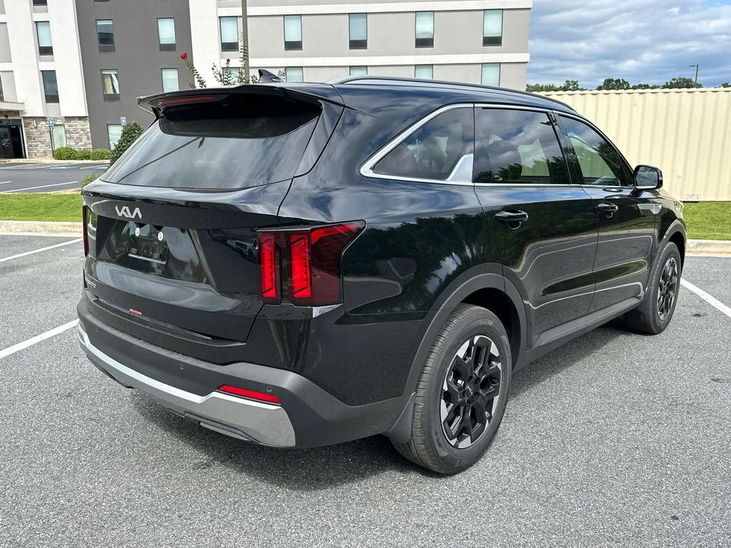 New 2026 Black Kia S image 7