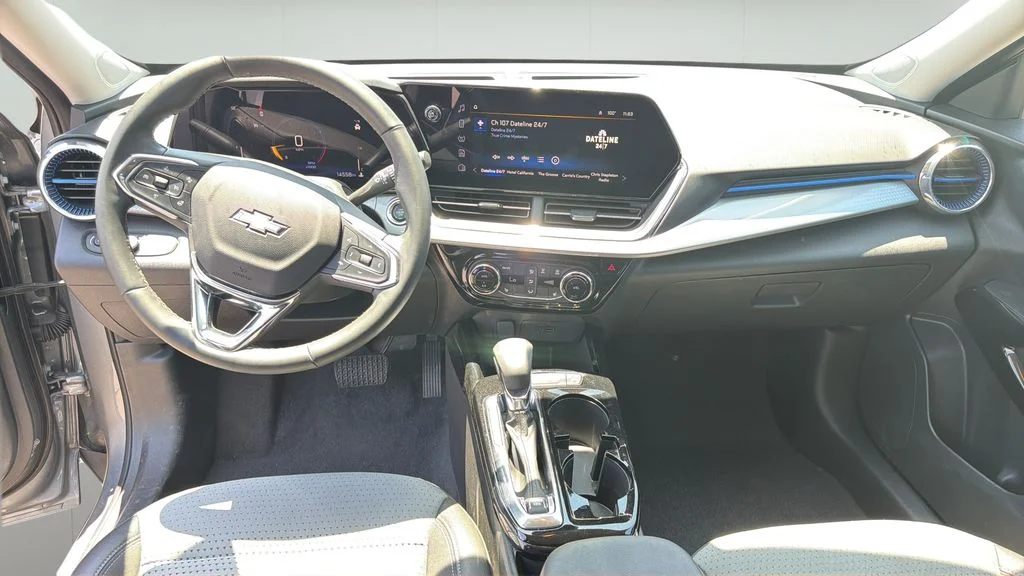 Used 2025 Gray Chevrolet LT image 12