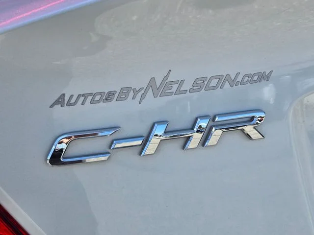 Used 2020 White Toyota XLE image 15