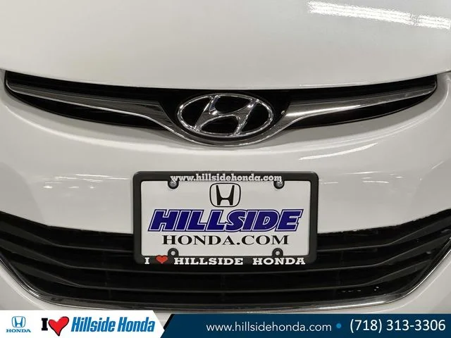 Used 2015 Quartz White Pearl Hyundai SE image 9