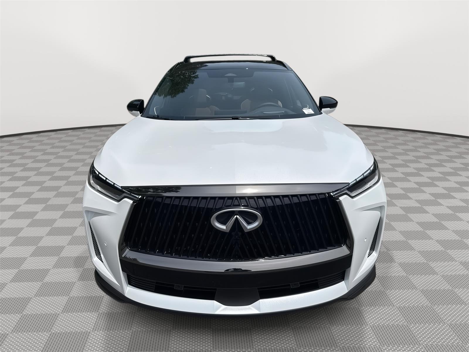 New 2027 2T RAD WHT INFINITI Autograph AWD image 3