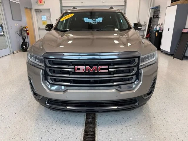 Used 2023 Light Stone Metallic GMC AT4 image 4