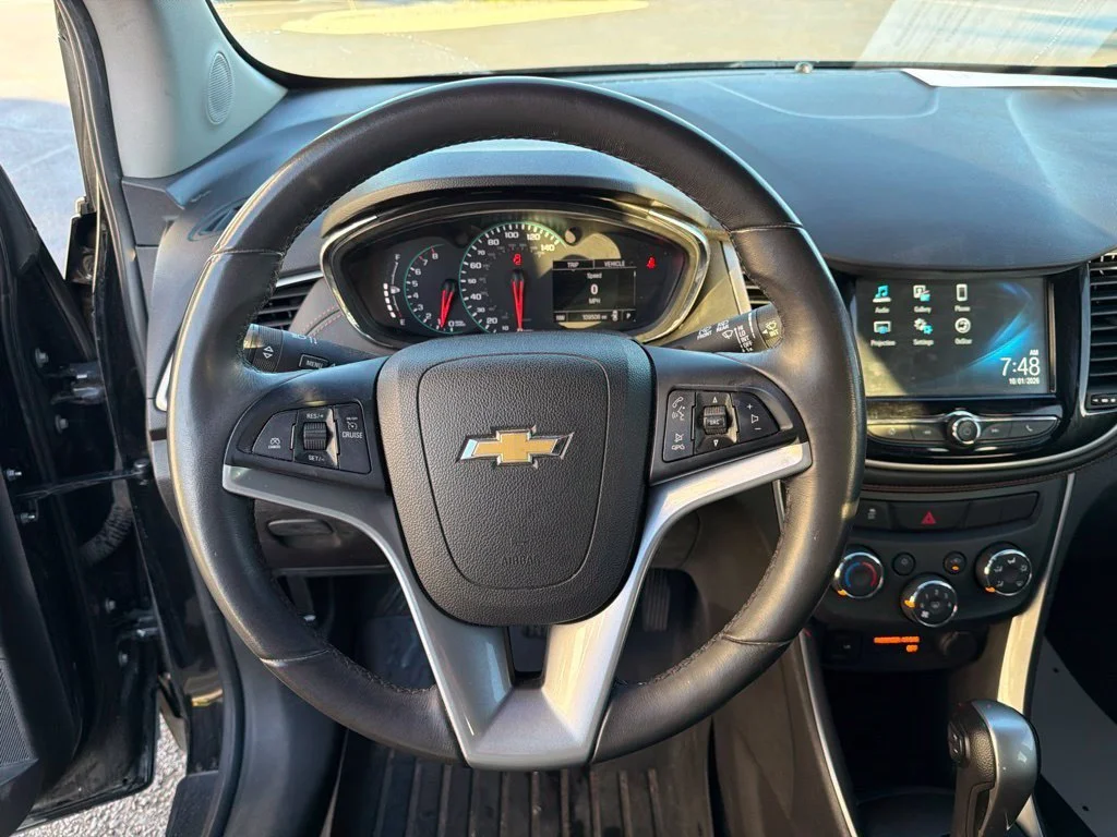 Used 2017 Black Chevrolet LT image 13