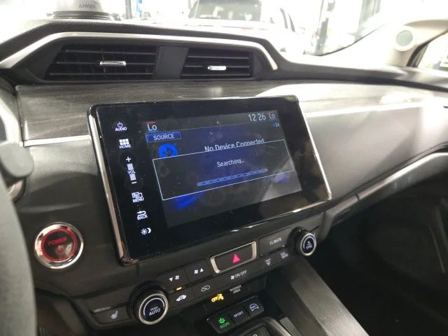 Used 2018  Honda Base image 14
