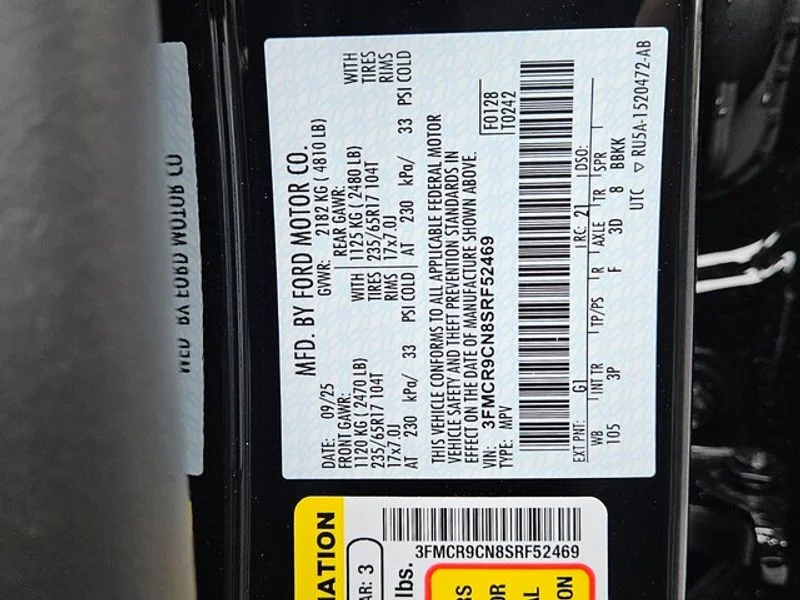 New 2025 Shadow Black Ford Outer Banks® image 19