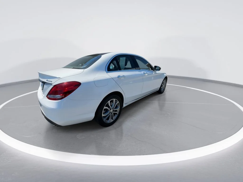 Used 2016 White Mercedes-Benz C 300 image 8