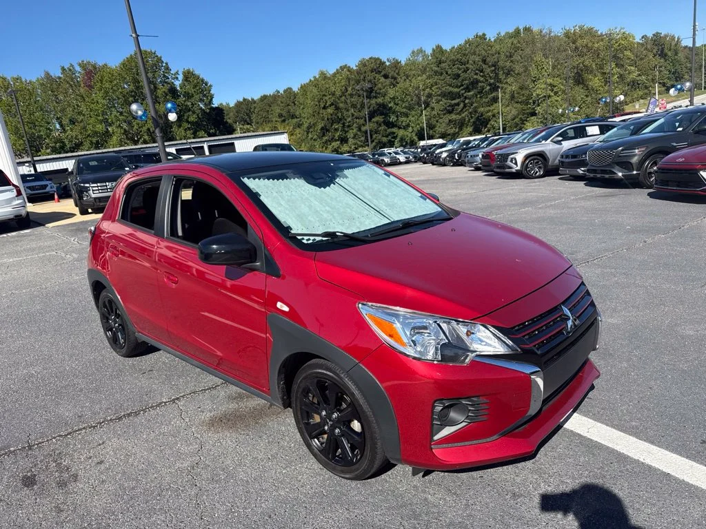 Used 2023 Red Mitsubishi Black Edition image 3