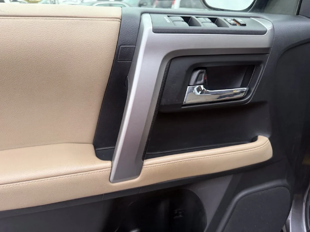 Used 2021 Gray Toyota SR5 image 5