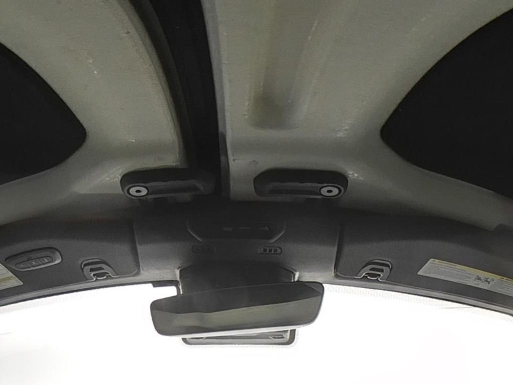 Used 2023 Gray Jeep Altitude image 25