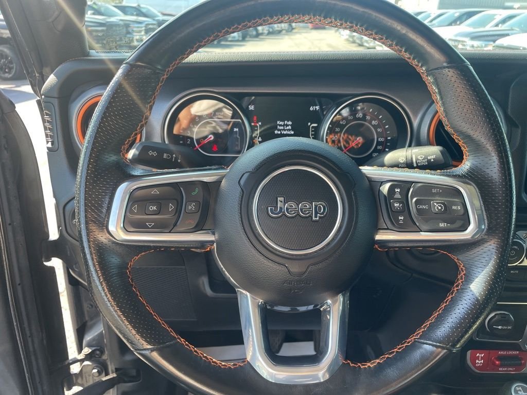 Used 2021 Gray Jeep Mojave image 21