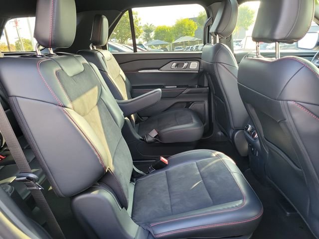 Used 2025 Carbonized Gray Metallic Ford ST image 18