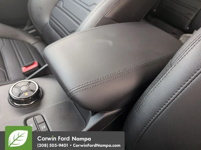 New 2026 Gray Ford Lariat image 18