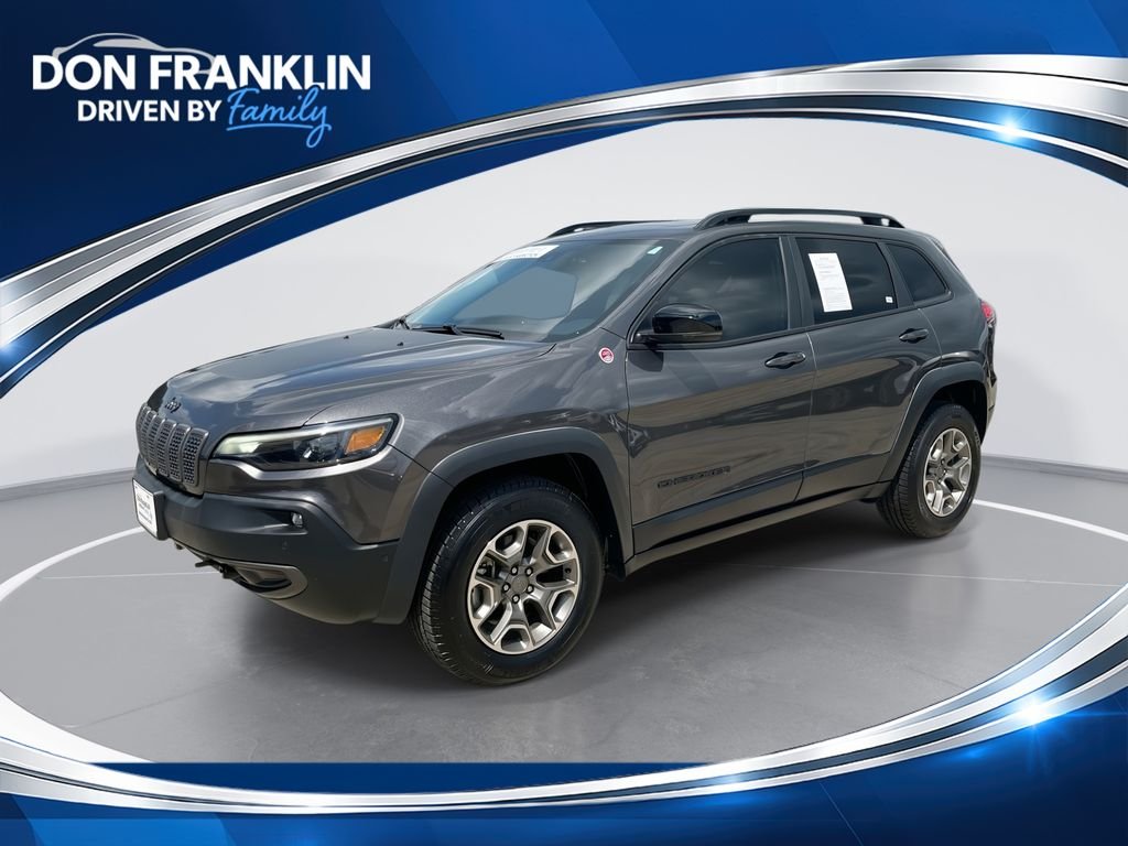 Used 2023 Gray Jeep Trailhawk image 1