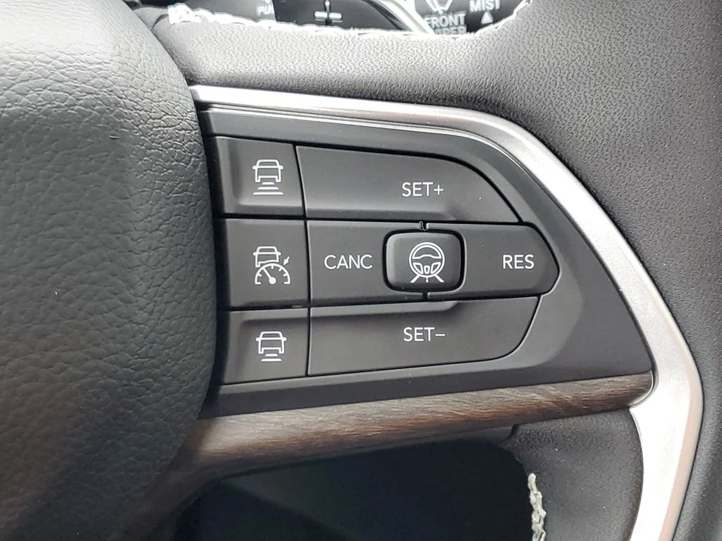 New 2026 Black Jeep Limited image 18