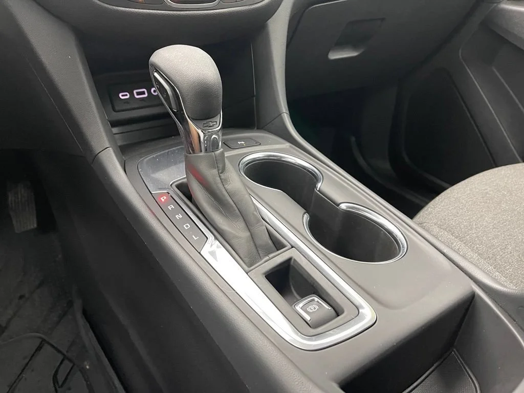 Used 2024 Sterling Gray Metallic Chevrolet LT image 26