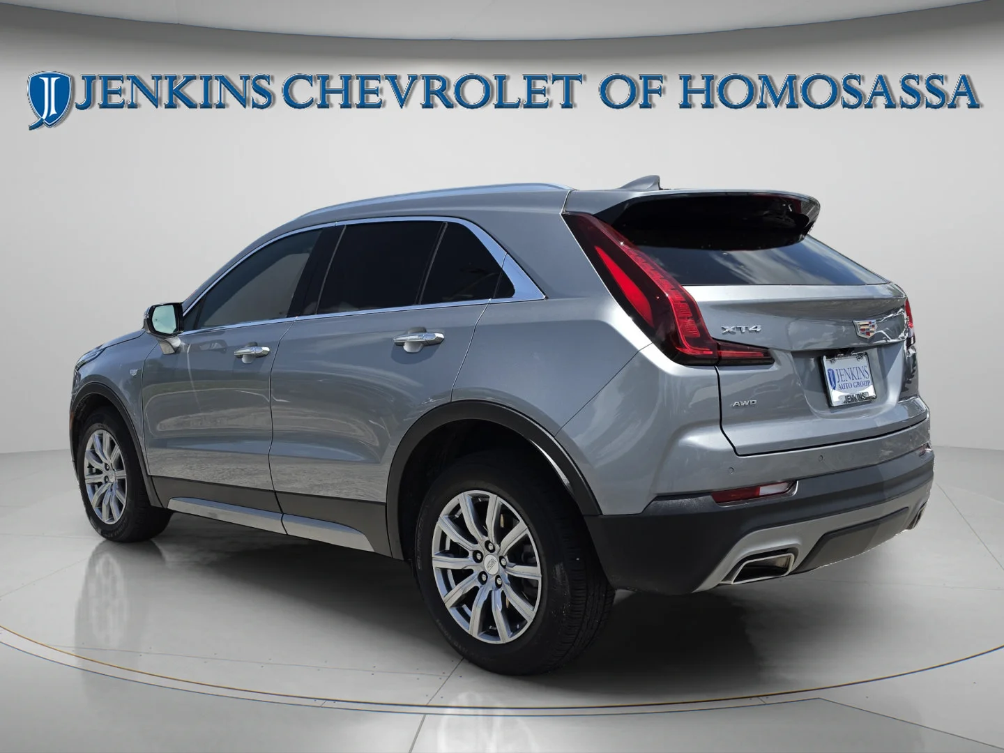 Used 2023 Argent Silver Metallic Cadillac AWD Premium Luxury image 7