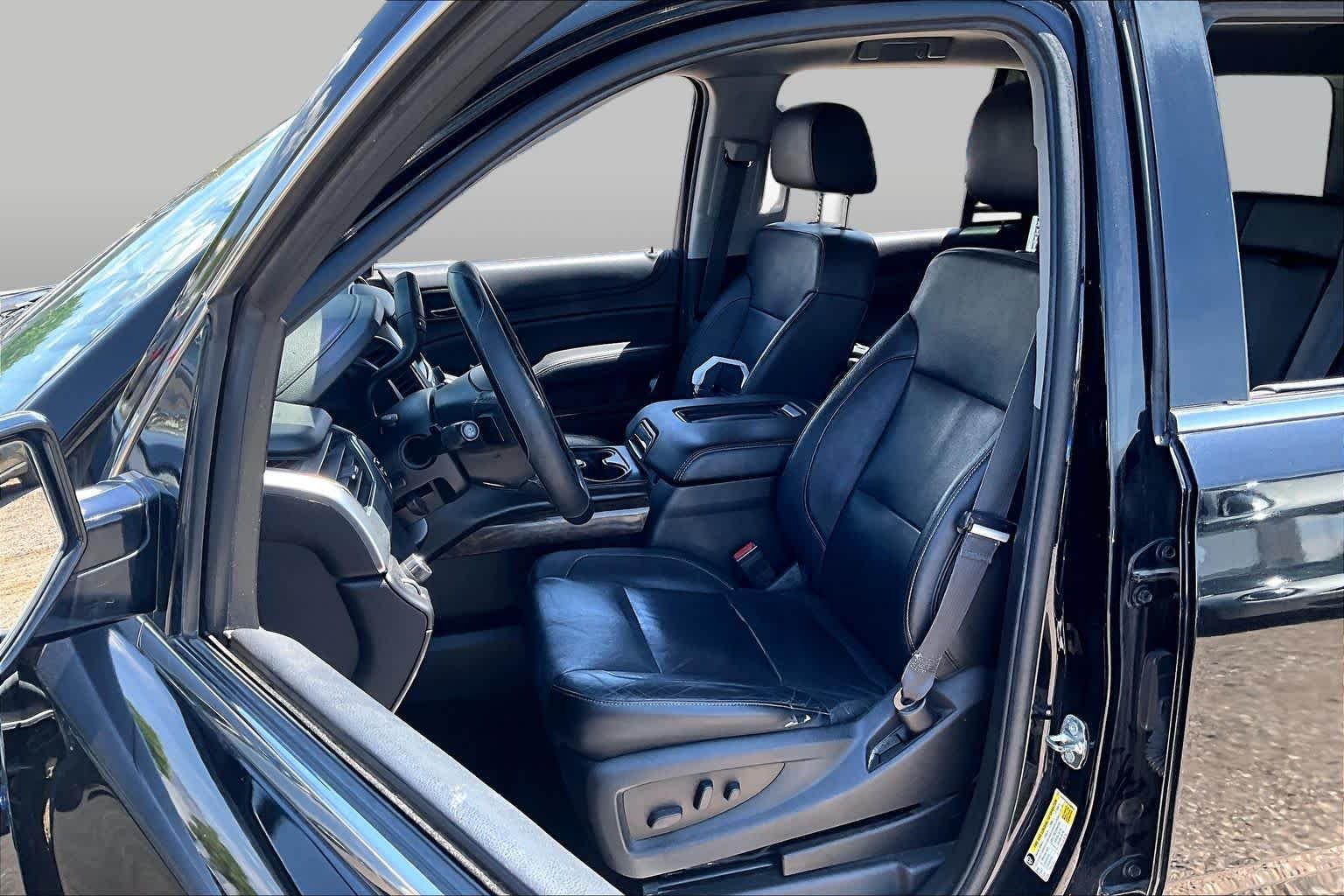 Used 2015 Black Chevrolet LT image 6