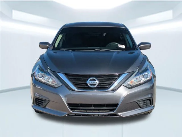 Used 2018 Gray Nissan 2.5 S image 11