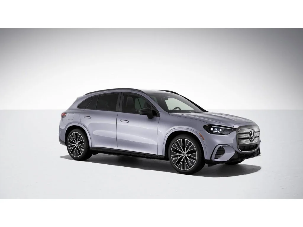 New 2027 Silver Mercedes-Benz GLC 400 image 12