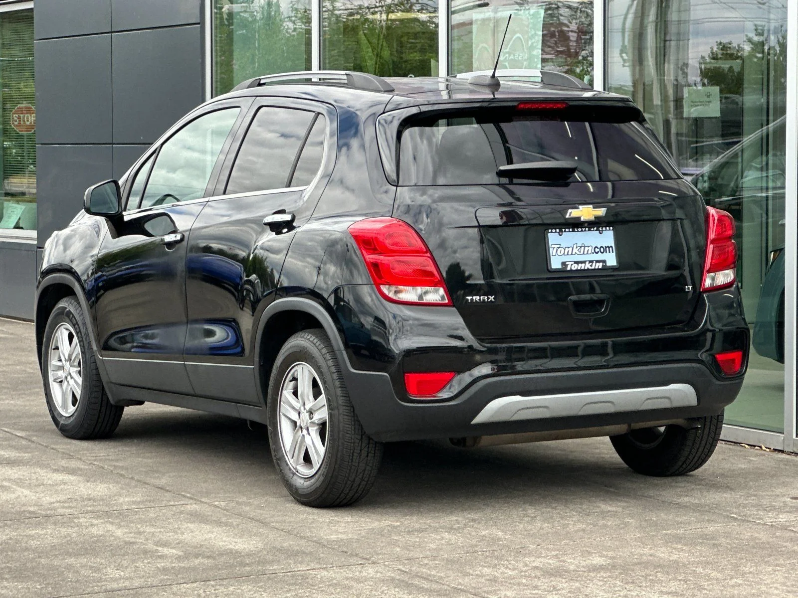 Used 2019 Black Metallic Chevrolet LT image 5