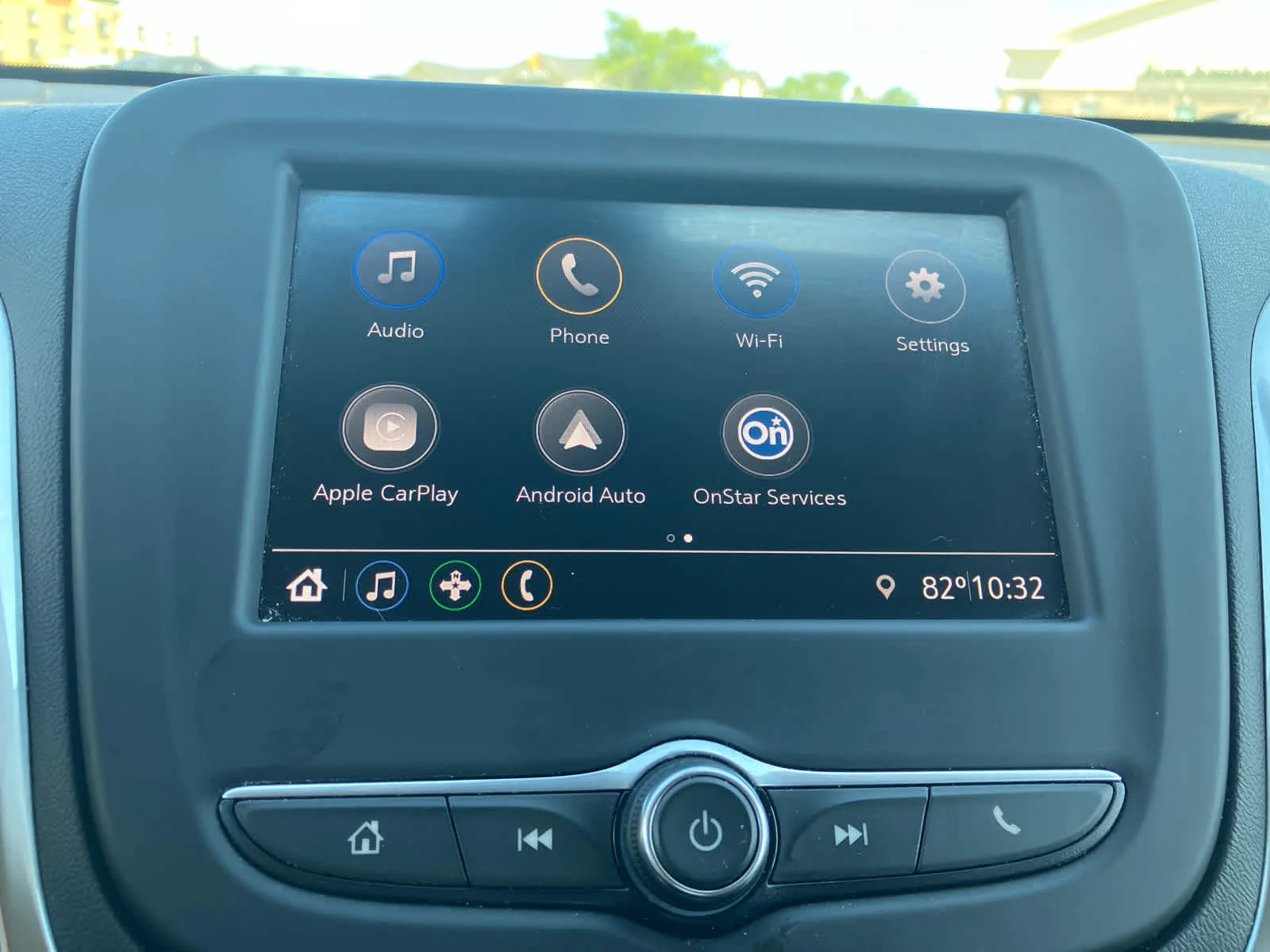 Used 2021 Silver Ice Metallic Chevrolet LT image 22