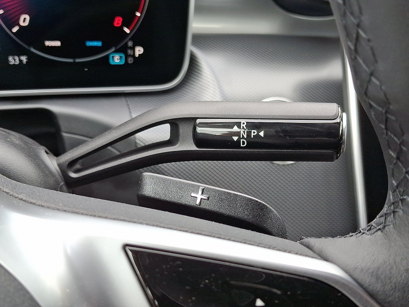 2025 Mercedes-Benz C-Class Sedan C 300 - Photo 14