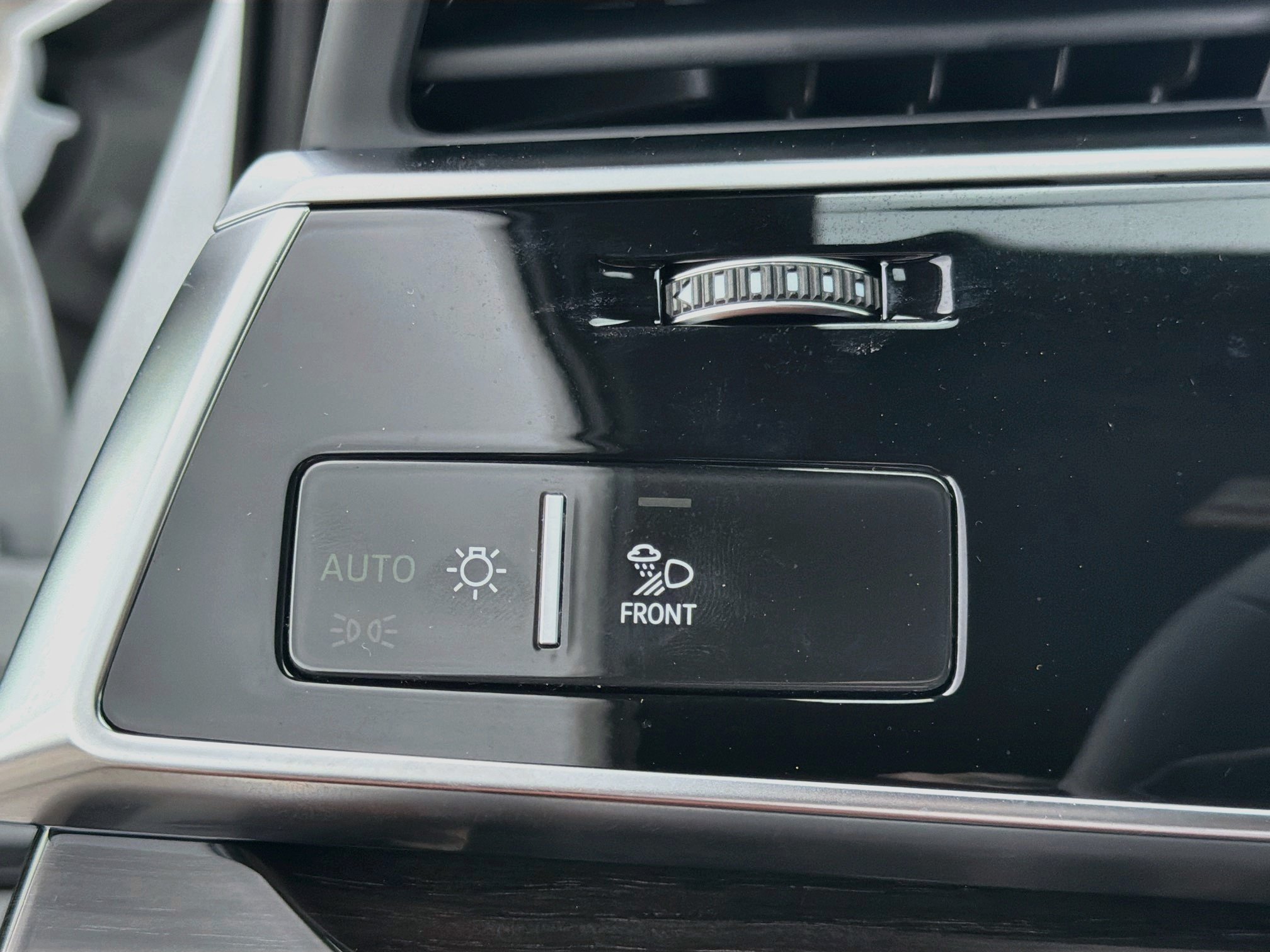 New 2026 Glacier White Metallic Audi S line Premium Plus image 35