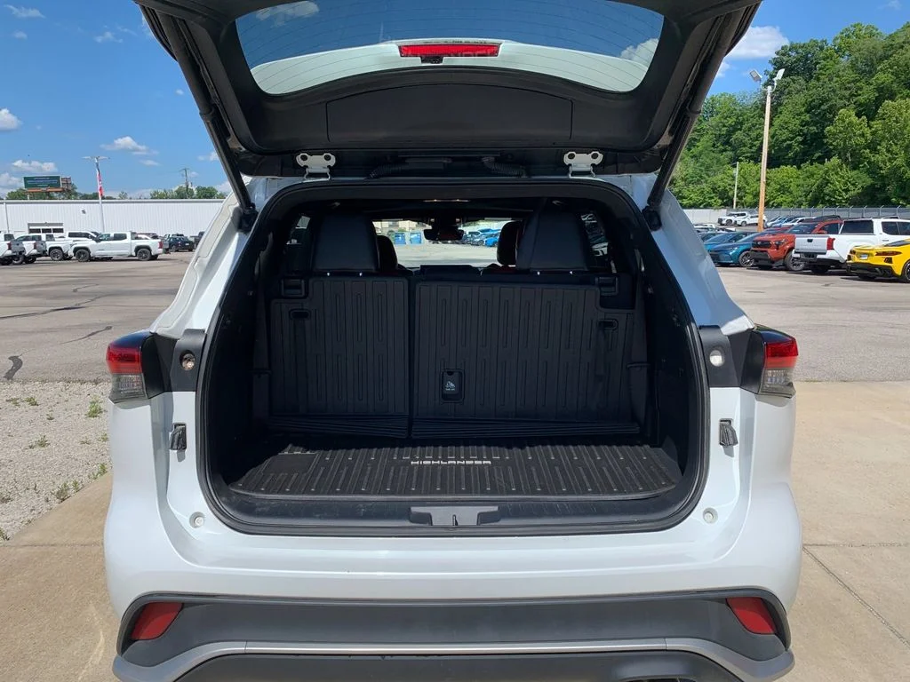 Used 2023 Beige Toyota XSE image 19