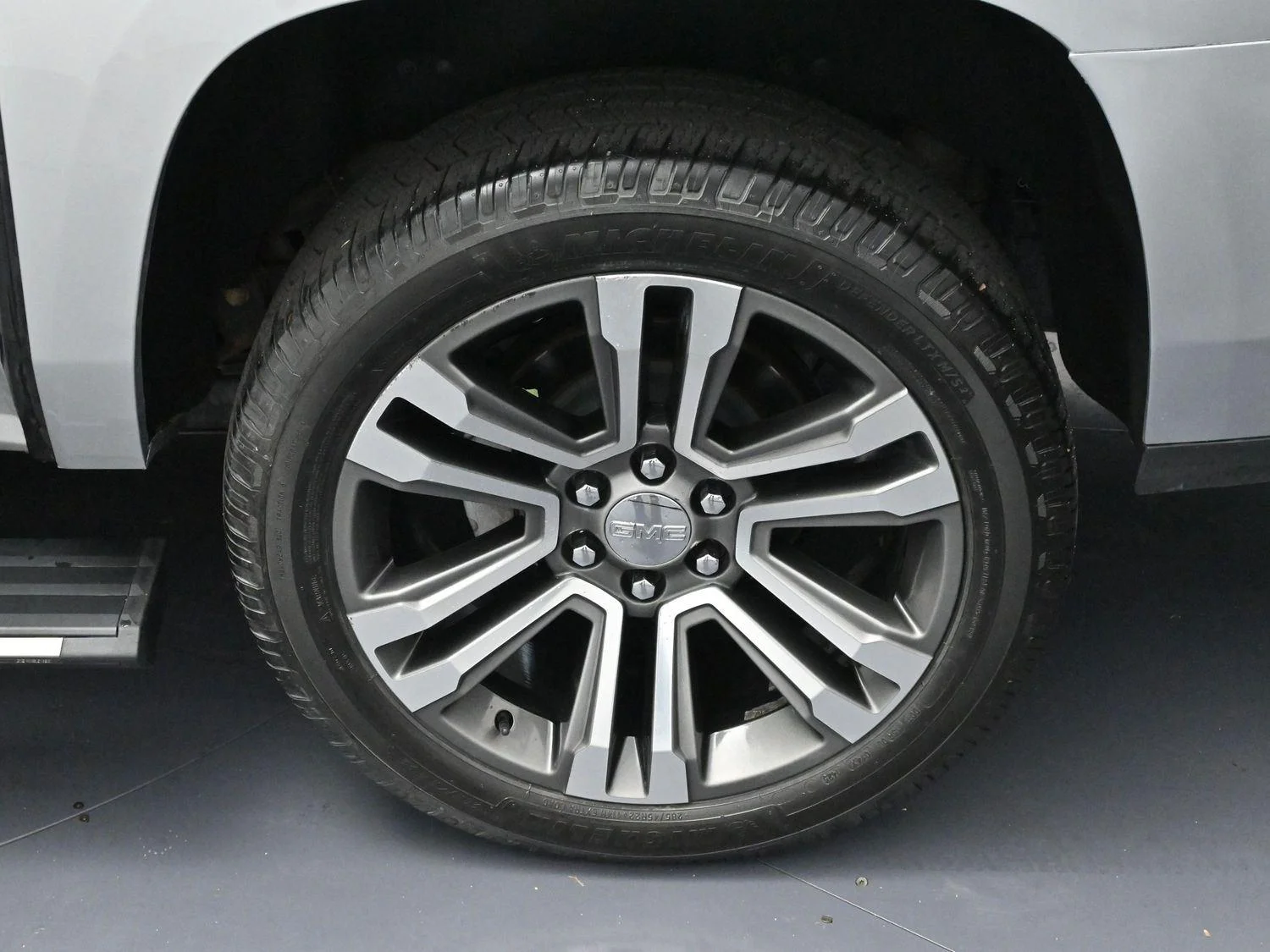 Used 2019 QUICKSILVER METALLIC GMC Denali image 36