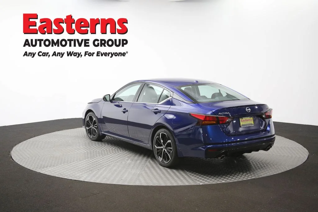Used 2024 Blue Nissan 2.5 SR image 66
