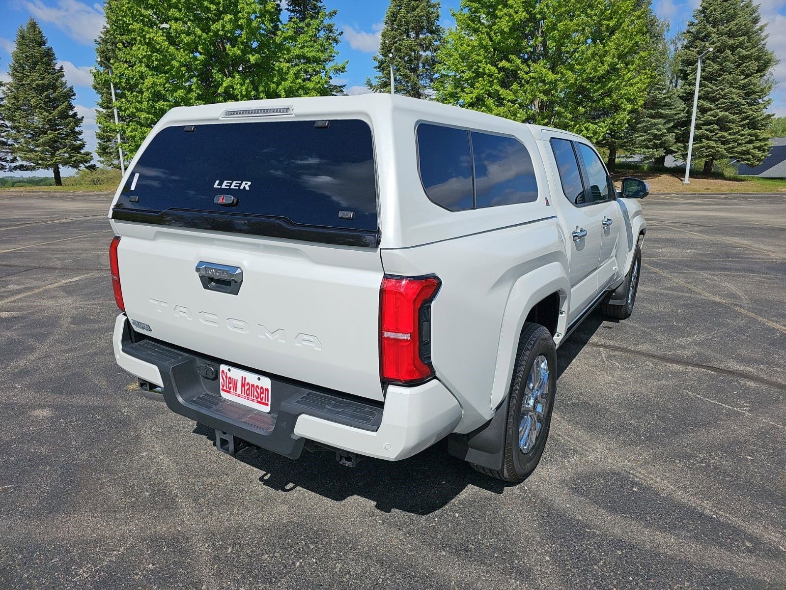 Used 2024 Pearl Toyota Limited image 5