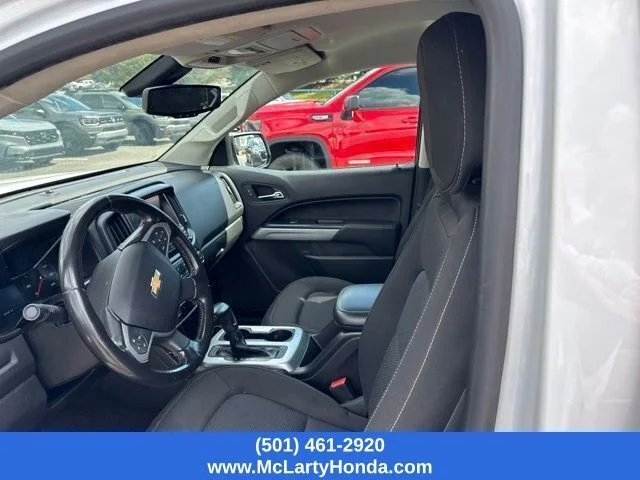 Used 2017 Summit White CHEVROLET LT image 5