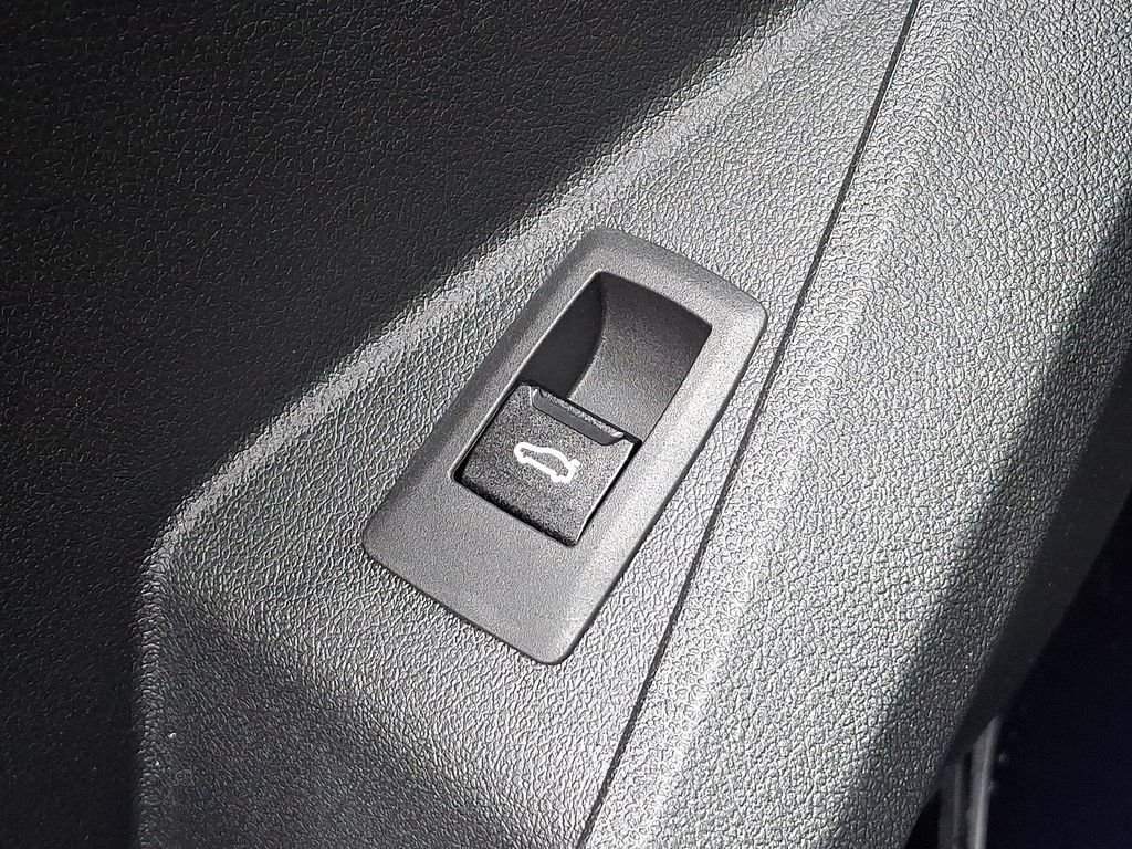 2025 BMW 2 Series 228 - Photo 27