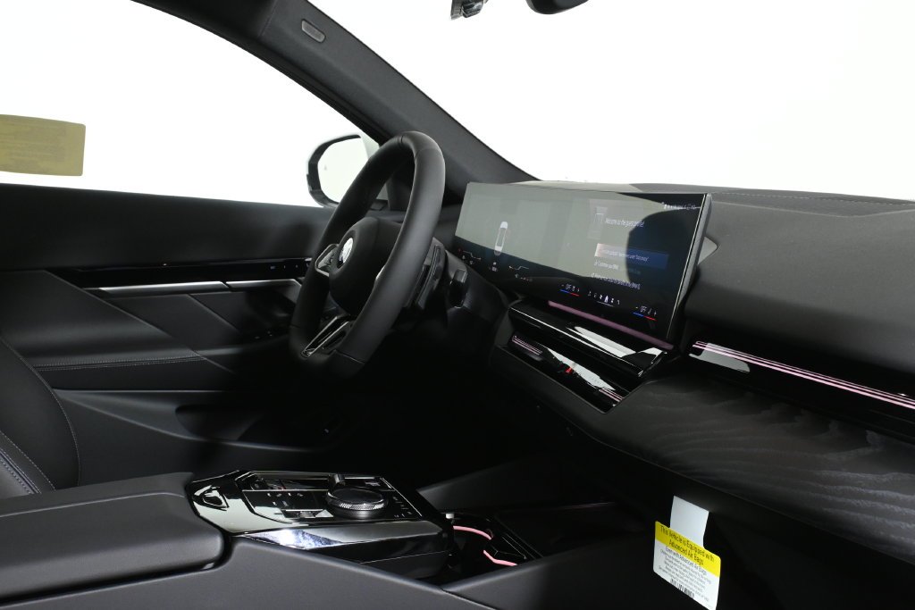 2026 BMW 5 Series 530i - Photo 27