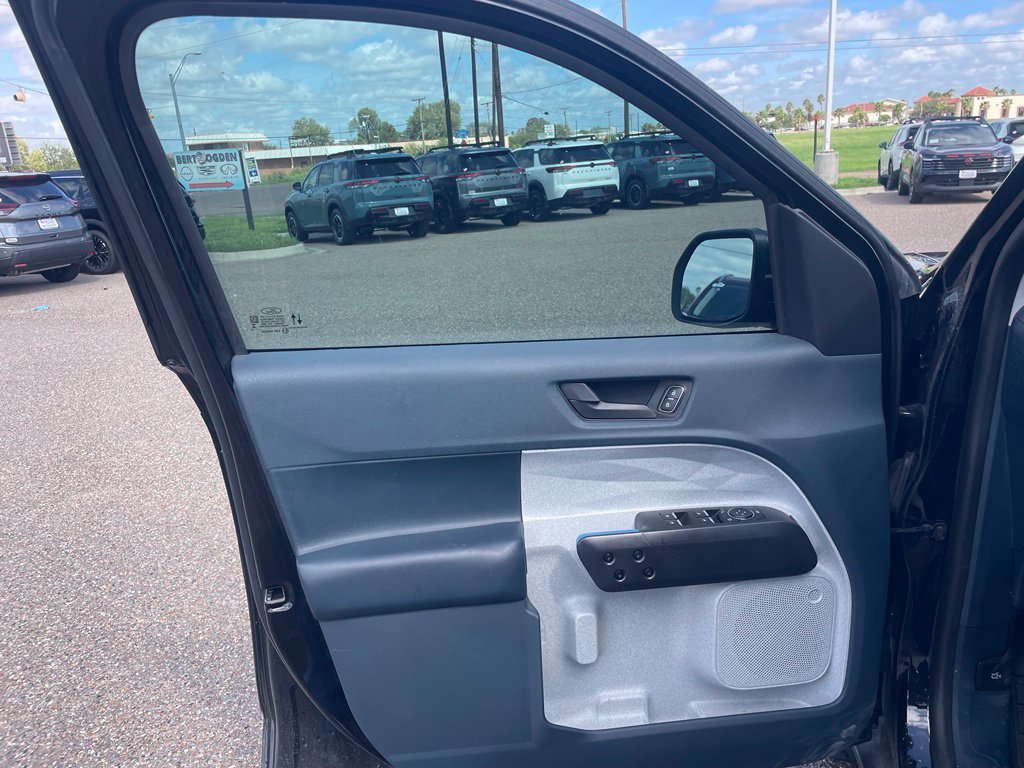 Used 2025 Black Ford XLT image 13