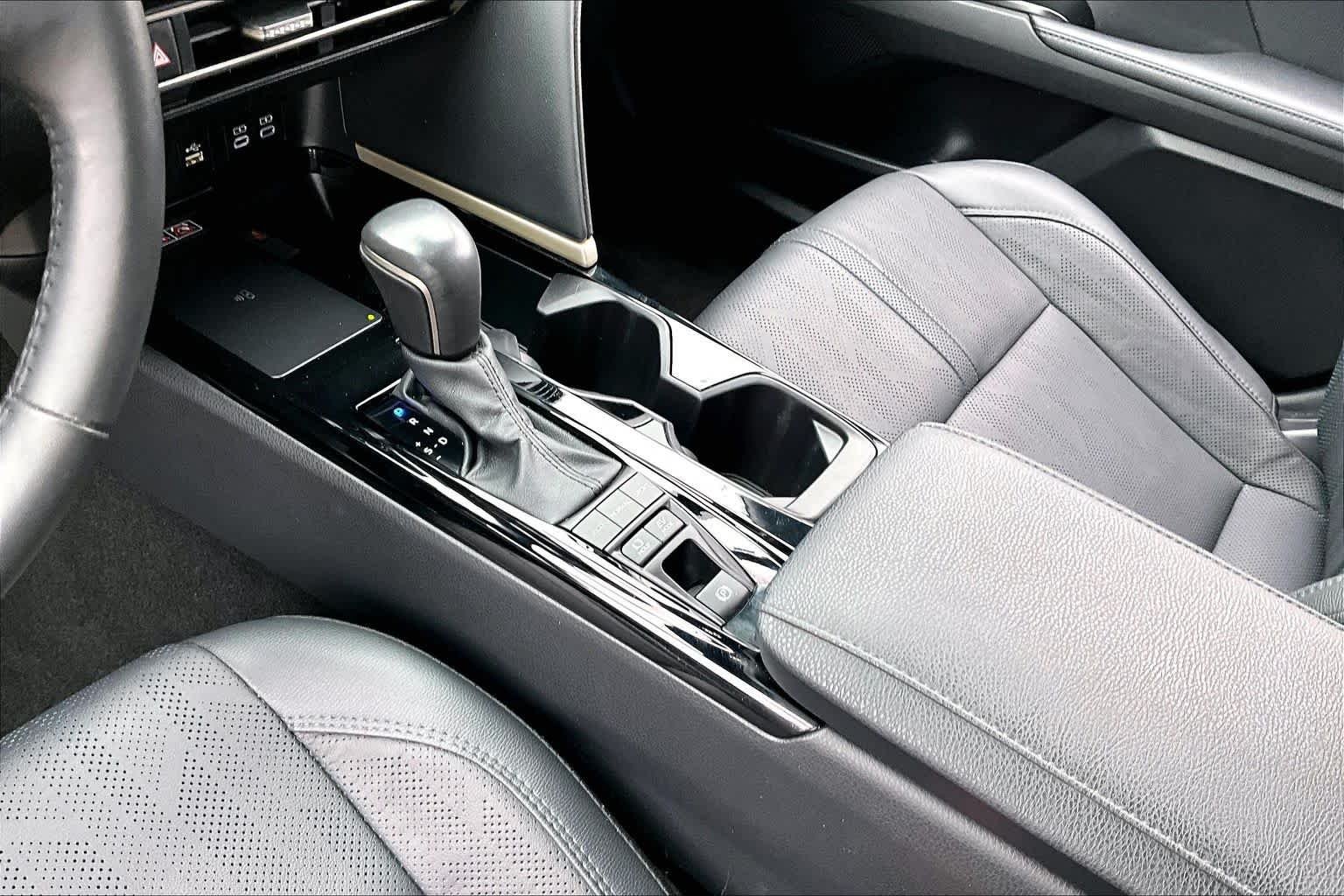 Used 2025 Reservoir Blue Toyota XSE image 16