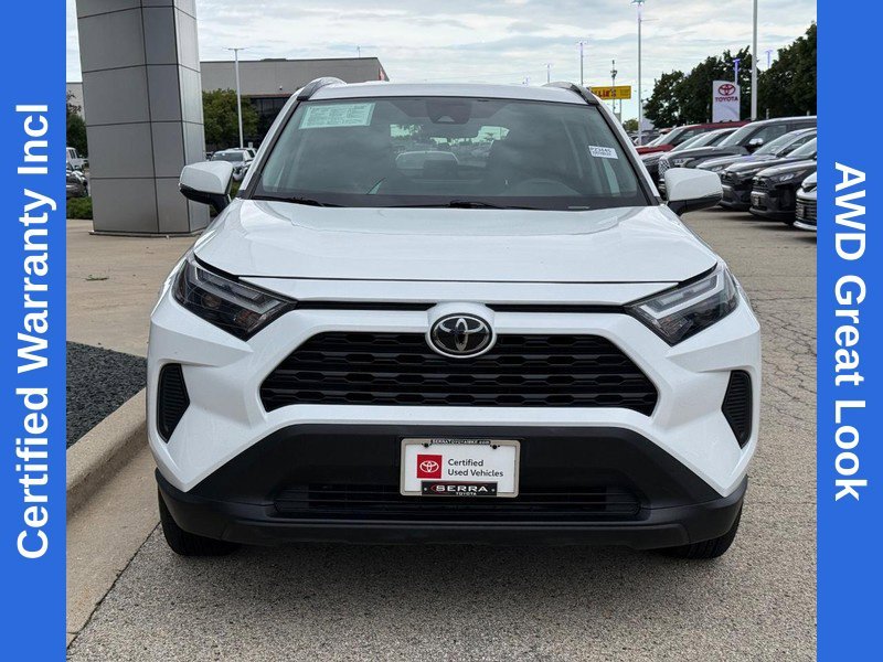 Used 2023 Ice Toyota XLE image 8