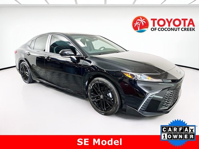 2025 Toyota Camry media 1