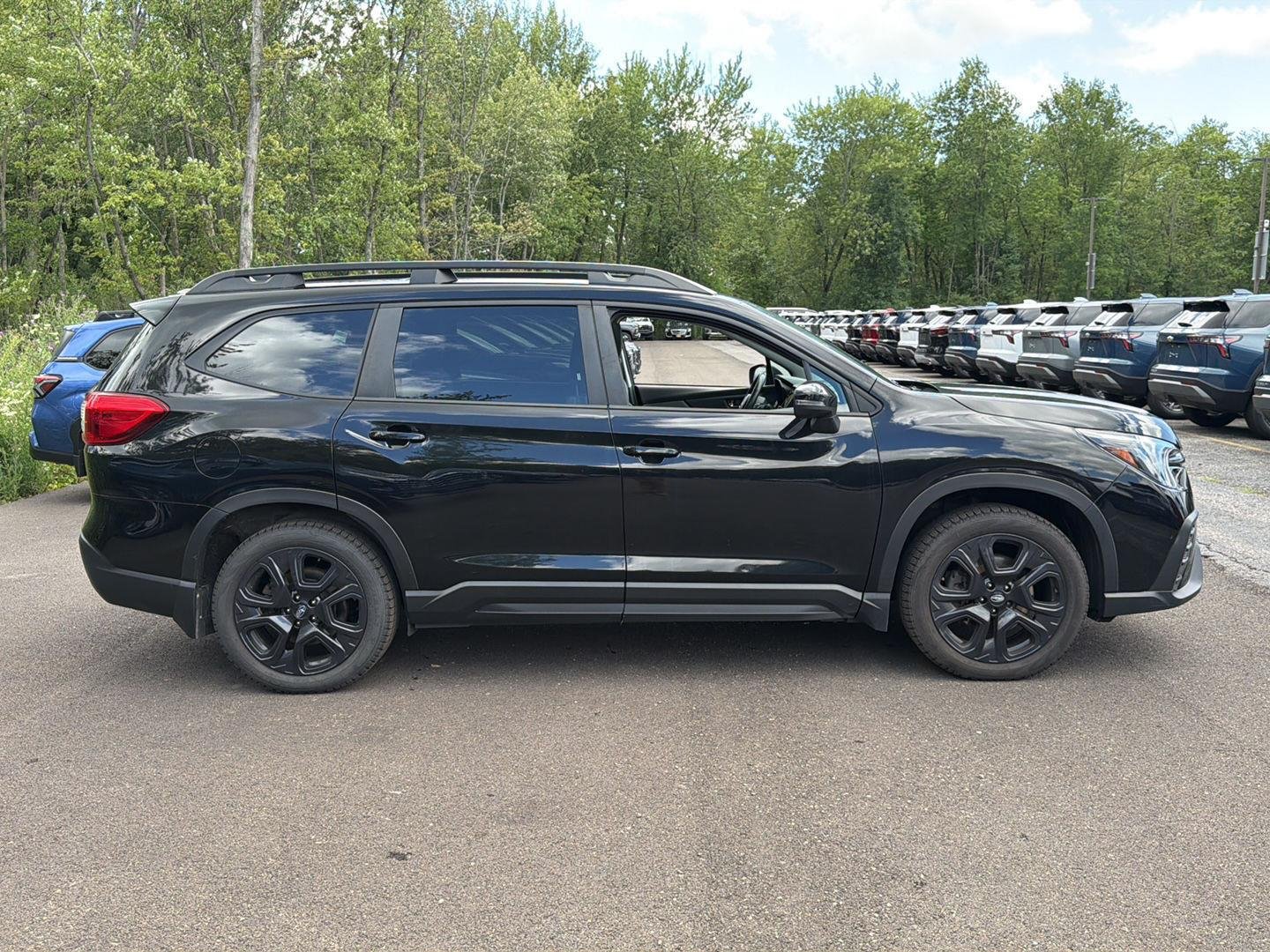 Used 2023 Crystal Black Silica Subaru Onyx Edition image 7