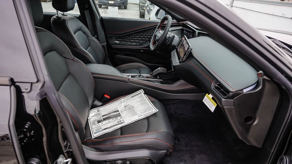 New 2026 Diamond Black Crystal Pearlcoat Dodge R/T Plus image 20