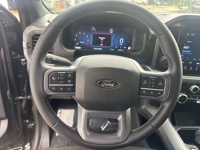 Certified Used 2025 Agate Black Metallic Ford XLT image 39