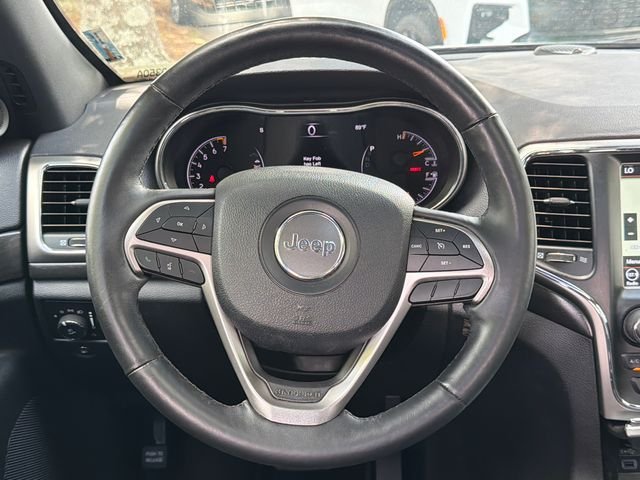 Used 2018 Black Jeep Altitude image 24