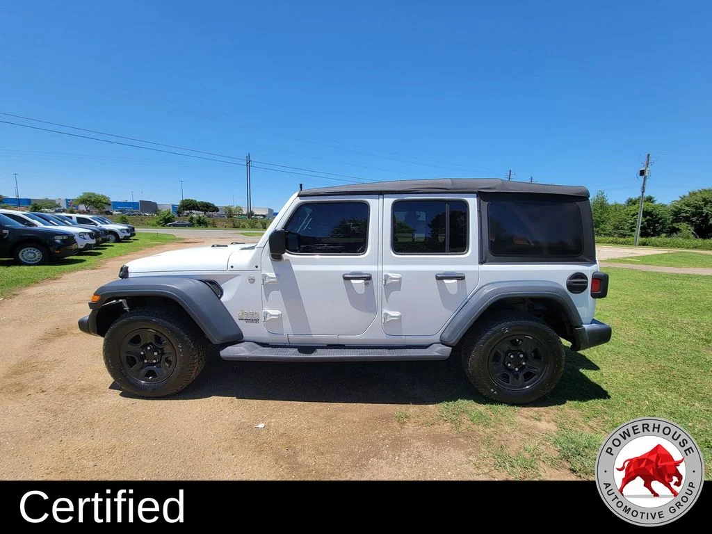 Used 2018 White Jeep Unlimited Sport image 2