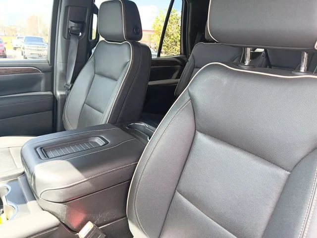 Used 2024 White Chevrolet Premier image 14