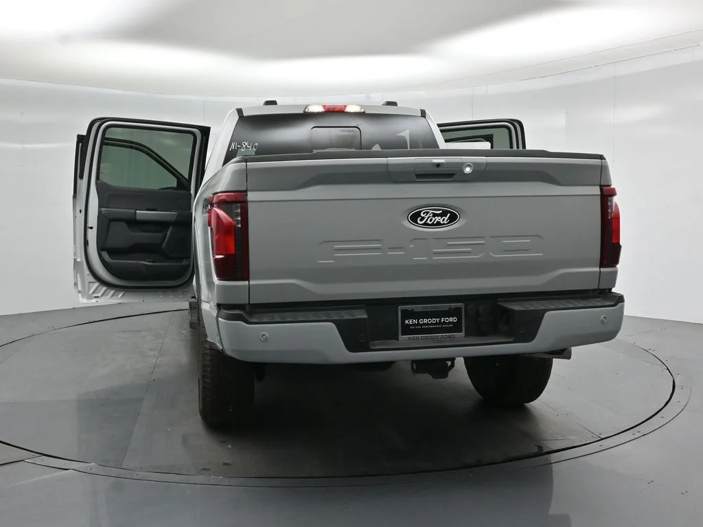 New 2026 Avalanche Ford XLT image 27