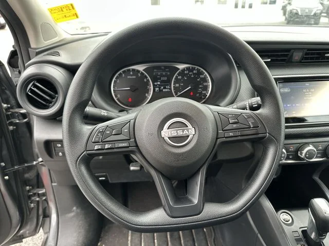Used 2024 Gray Nissan S image 13