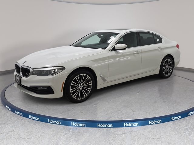 2018 BMW 5 Series 530i xDrive Sedan's photo