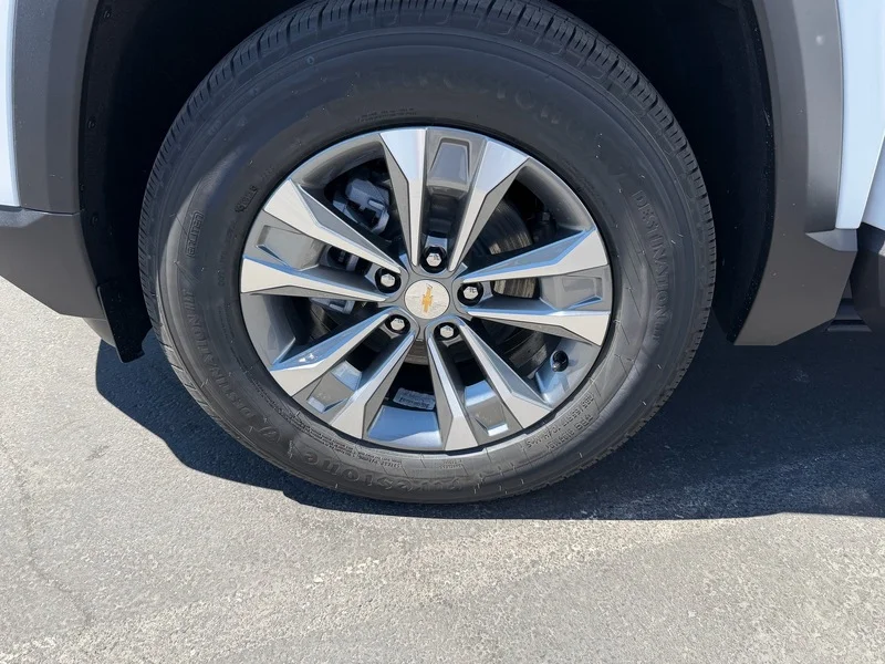 2026 Chevrolet Equinox LT - Photo 21