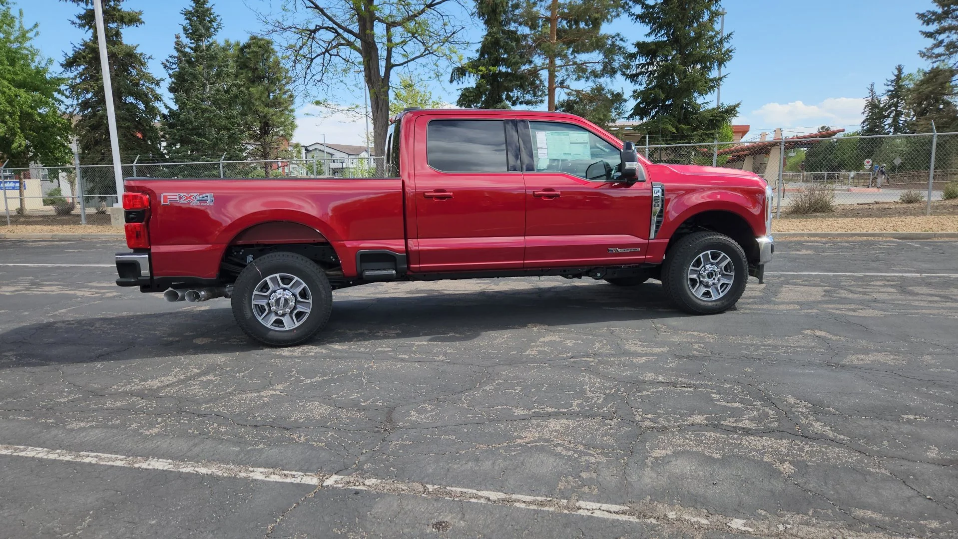 2025 Ford F-350 Super Duty Lariat - Photo 17