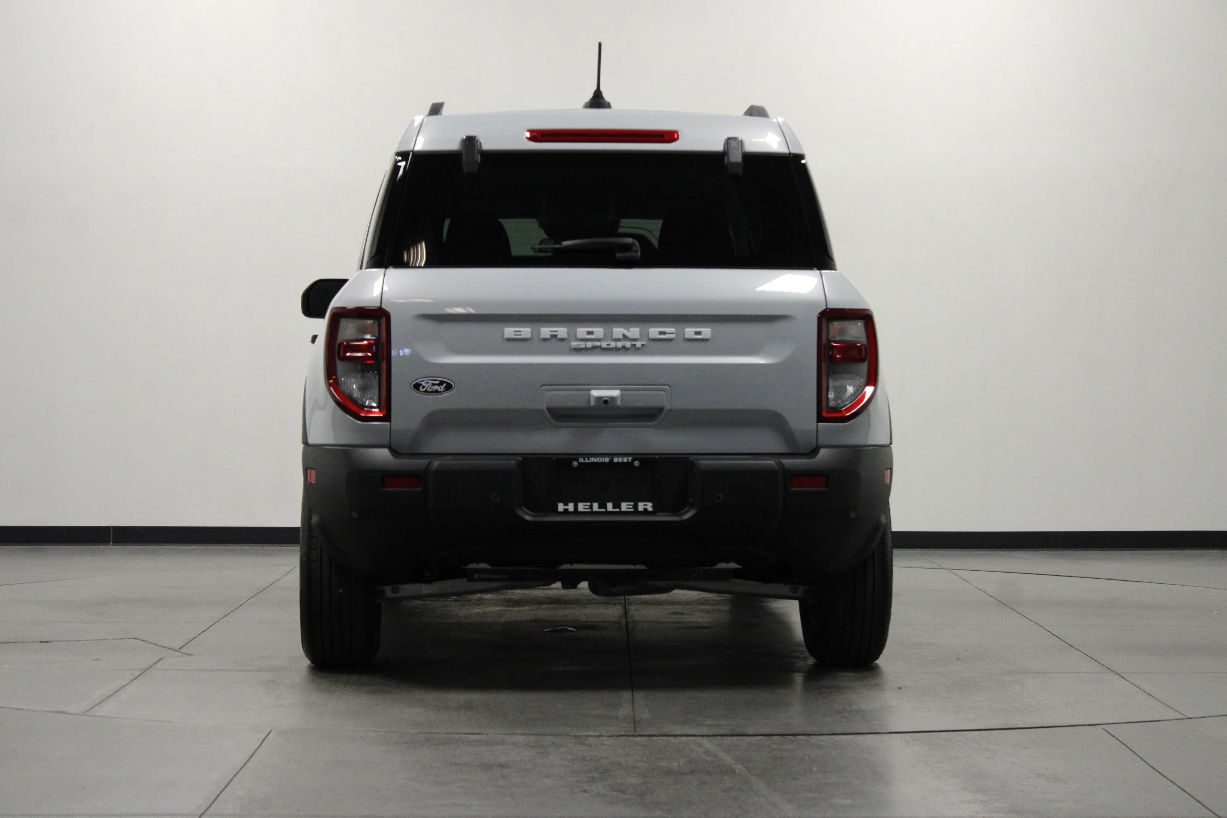 New 2026 Space White Metallic Ford Big Bend® image 5